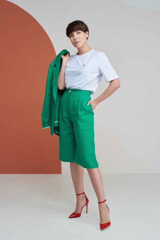 Шорти-бермуди